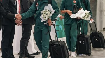 بعثة الأهلي تصل السعودية استعدادًا لـ الزمالك في السوبر الإفريقي - التقرير