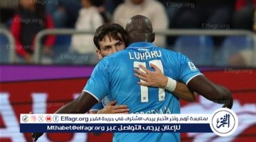 نابولي يمزق شباك باليرمو بخماسية نظيفة في كأس إيطاليا - التقرير