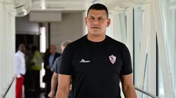 عبدالواحد السيد يهدي إيمانويل أديبايور قميص الزمالك - التقرير