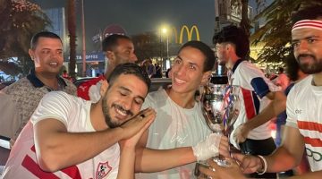 شاهد، ماذا فعل جمهور الزمالك مع 3 أهلاوية بميت عقبة؟ - التقرير