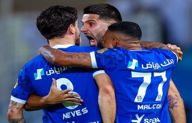 الهلال يقسو على الاتحاد بثلاثية في كلاسيكو الدوري السعودي ويخطف الصدارة «فيديو» – التقرير