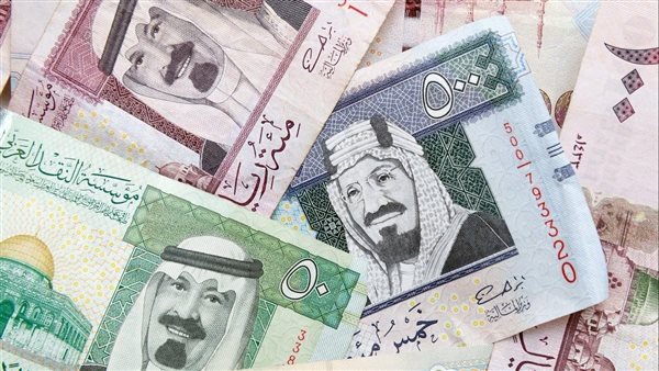 سعر الدينار الكويتي في البنوك المصرية اليوم – التقرير