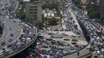 اعرف طريقك.. ازدحام مروري على أغلب طرق ومحاور القاهرة والجيزة - التقرير