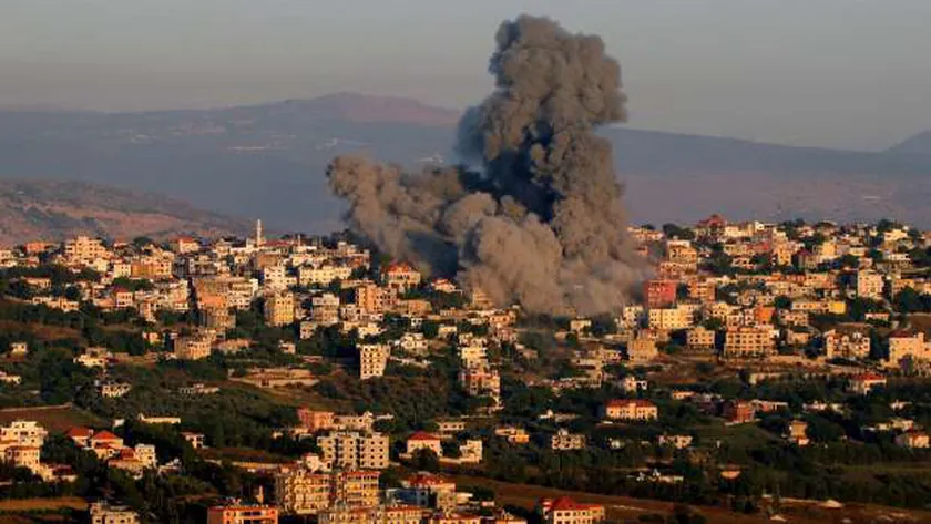 شهيدان وجريحان في غارة إسرائيلية على بلدة رومين بمدينة النبطية جنوبي لبنان
                                     – التقرير