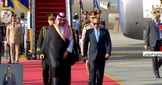 برلمانى: زيارة بن سلمان تستهدف دعم مسيرة التعاون والشراكة بين البلدين
                                         – التقرير