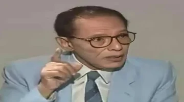 رد قوي من مصطفى محمود على سؤال ملحد.. من خلق الله؟ - التقرير