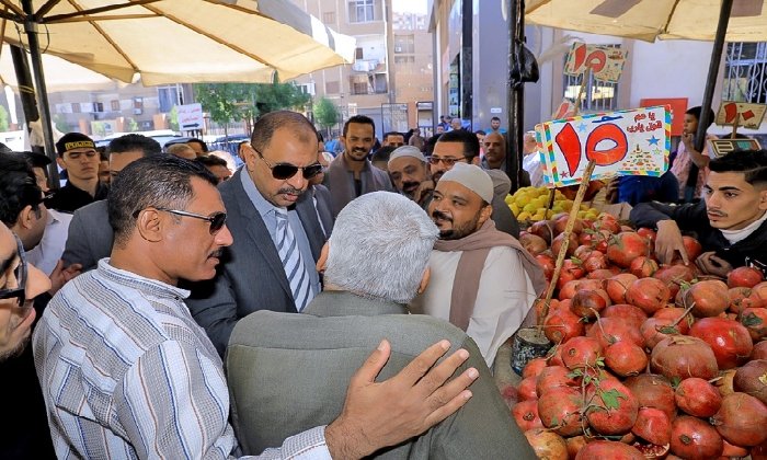 محافظ سوهاج يتفقد سوق ناصر الحضري ويُتابع انتظام سير العمل بالمخابز – التقرير