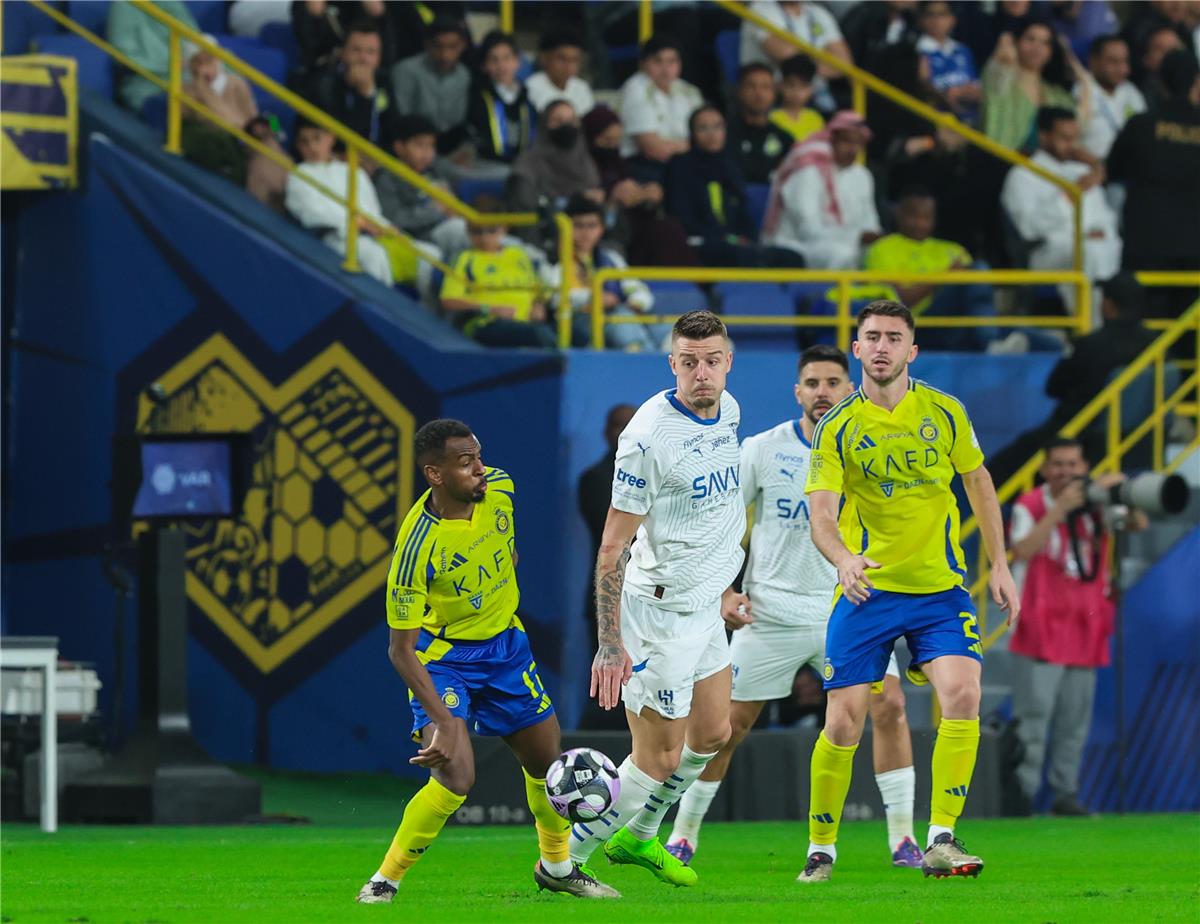 فيديو | التعادل الإيجابي يحسم قمة الهلال والنصر في الدوري السعودي – التقرير