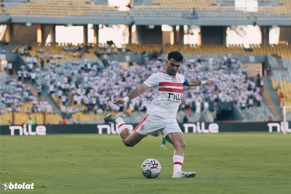 إبراهيم فايق: والد زيزو يُهدد الزمالك بالانتقال لـ الأهلي – التقرير