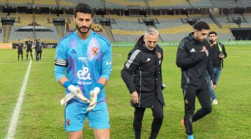 رد فعل محمد الشناوي بعد نهاية مباراة الاهلي وفاركو - التقرير