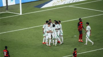 الأهلي يكتسح الرياض بخماسية في الدوري السعودي - التقرير