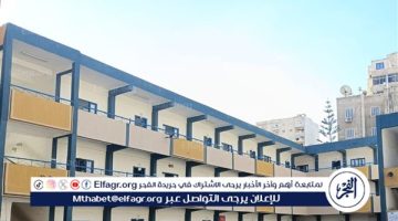 انتظام دخول الطلاب لأداء امتحانات اليوم الرابع للشهادة الإعدادية بالإسكندرية - التقرير