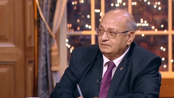 أستاذ تاريخ: المصريون انفضوا عن الإخوان بعد اكتشاف أكاذيبهم – التقرير